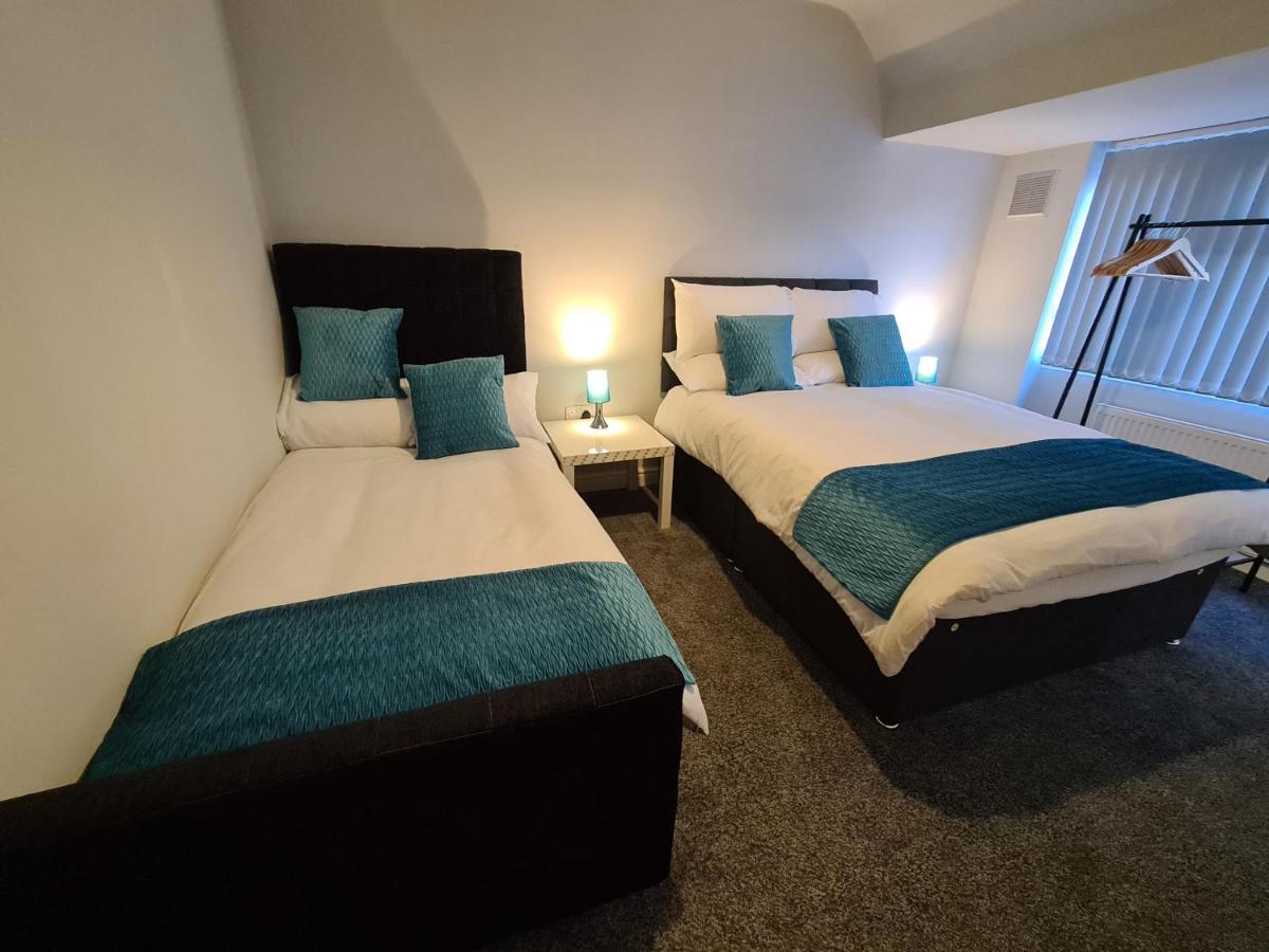 Whole House - 4 Bedrooms - Parking - Sleeps 8 Birmingham Ngoại thất bức ảnh